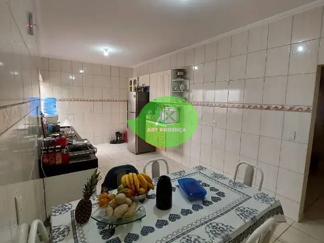 Casa com 188m² 2 quartos e 2 banheiros, à venda, no bairro Jardim Nova Ipanema em Sorocaba