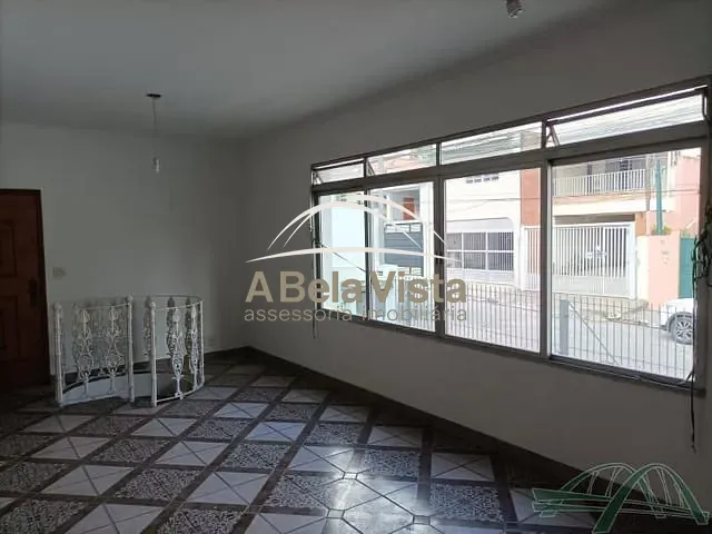 Casa com 250m² 3 quartos e 5 banheiros, para alugar, no bairro Vila Campesina em Osasco