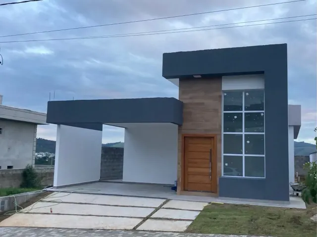Casa com 275m² 3 quartos e 3 banheiros, à venda, no bairro Monte Belo em Taubaté