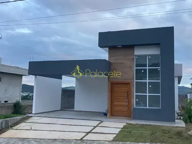 Casa com 275m² 3 quartos e 3 banheiros, à venda, no bairro Monte Belo em Taubaté