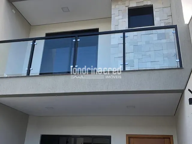 Casa 3 quartos e 3 banheiros, à venda, no bairro Jardim Guararapes em Londrina