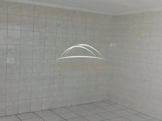 Casa 2 quartos e 2 banheiros, para alugar, no bairro Cidade São Francisco em São Paulo