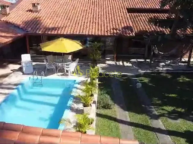 Casa com 986m² 4 quartos e 4 banheiros, à venda, no bairro Praia das Palmeiras em Caraguatatuba