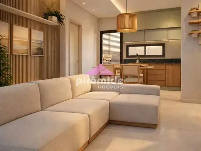 Casa 1 quarto e 1 banheiro, à venda, no bairro Pontal de Santa Marina em Caraguatatuba