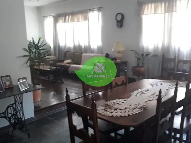 Casa com 238m² 3 quartos e 3 banheiros, à venda, no bairro Centro em Sorocaba