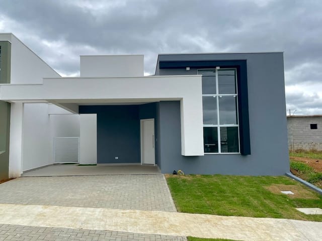Casa com 250m² 3 quartos e 3 banheiros, à venda, no bairro Vale dos Cristais em Taubaté