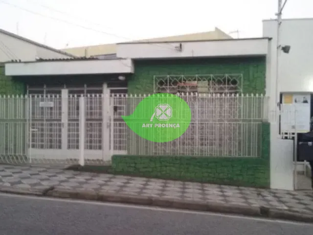 Casa com 211m² 2 quartos e 2 banheiros, à venda, no bairro Centro em Sorocaba