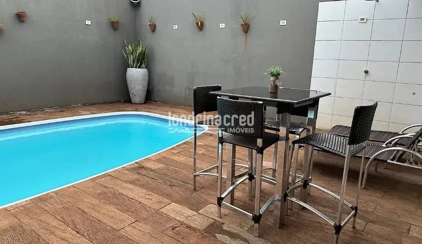 Casa, 1 quarto, 144 m² - Foto 1