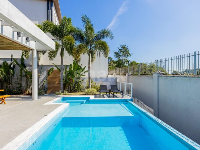 Casa com 517m² 3 quartos e 6 banheiros, à venda, no bairro Alphaville em Santana de Parnaíba
