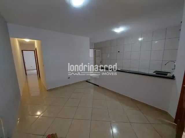 Casa com 200m² 4 quartos e 2 banheiros, à venda, no bairro Residencial Abussafe II em Londrina