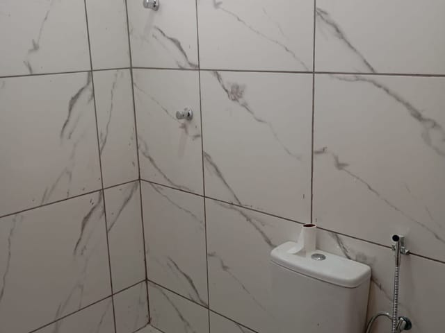 Casa com 118m² 2 quartos e 2 banheiros, à venda, no bairro Conjunto Habitacional Terra dos Ipês II (Fase II) em Pindamonhangaba