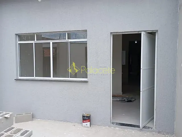 Casa com 118m² 2 quartos e 2 banheiros, à venda, no bairro Conjunto Habitacional Terra dos Ipês II (Fase II) em Pindamonhangaba