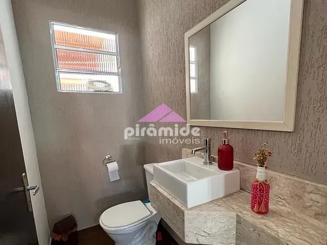 Casa com 90m² 2 quartos e 2 banheiros, à venda, no bairro Cidade Morumbi em São José dos Campos