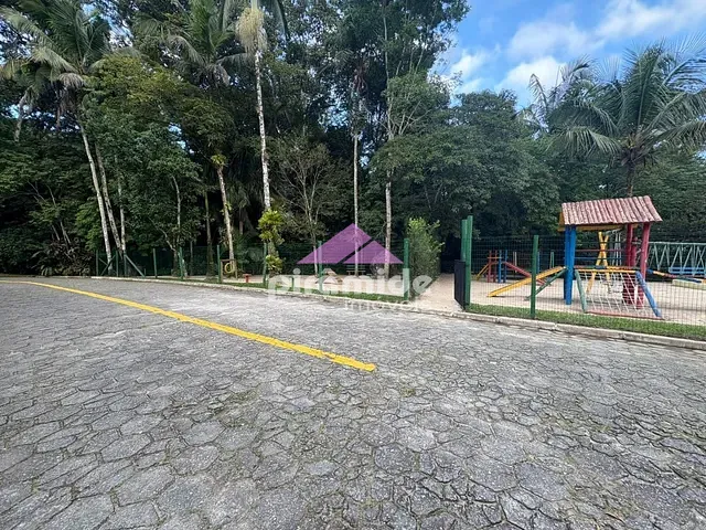 Casa com 720m² 3 quartos e 2 banheiros, à venda, no bairro Park Imperial em Caraguatatuba