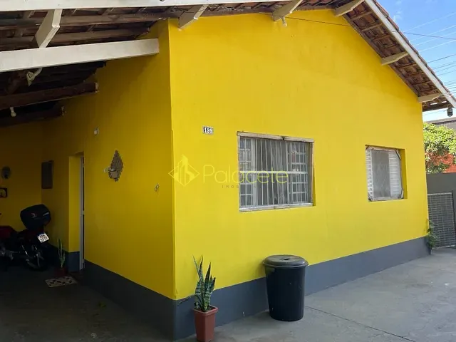 Casa com 195m² 3 quartos e 1 banheiro, à venda, no bairro Cidade Nova em Pindamonhangaba