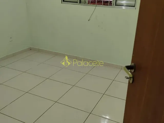 Casa com 125m² 2 quartos e 2 banheiros, à venda, no bairro Residencial Estoril em Taubaté