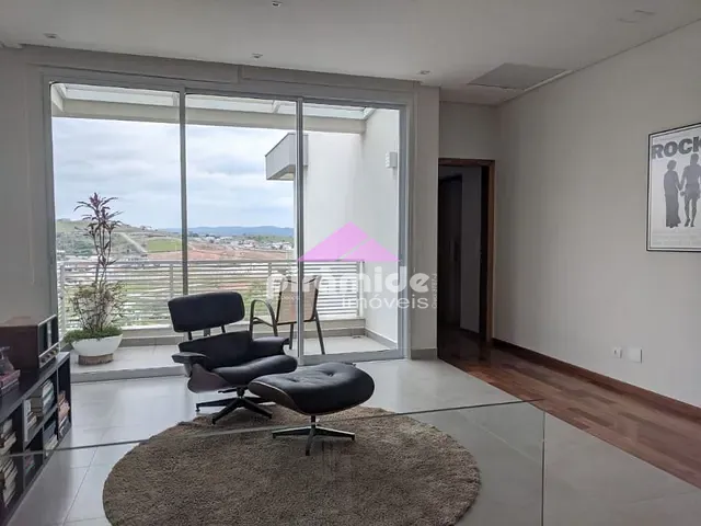 Casa com 450m² 5 quartos e 6 banheiros, à venda, no bairro Urbanova em São José dos Campos