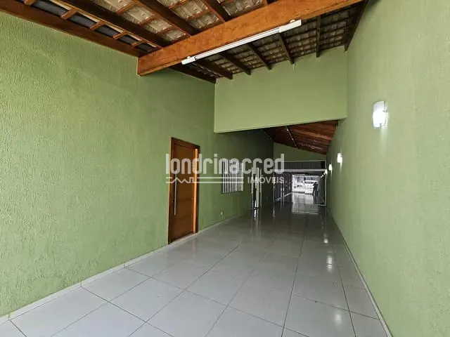 Casa com 300m² 3 quartos e 4 banheiros, à venda, no bairro Helena em Londrina