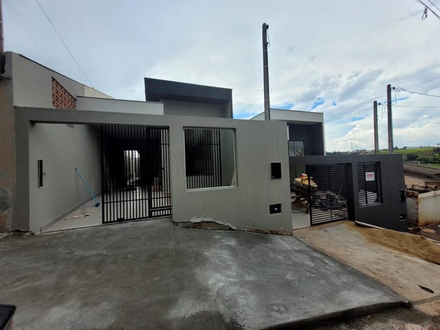 Foto do Casa - Casa em construção no Jardim Casa Grande, Ibiporã: 3 quartos, sendo 1 suíte, 2 banheiros, 2 vagas de garagem e amplo terreno de 130m². Ótima oportunidade! | Londrina Cred Imóveis