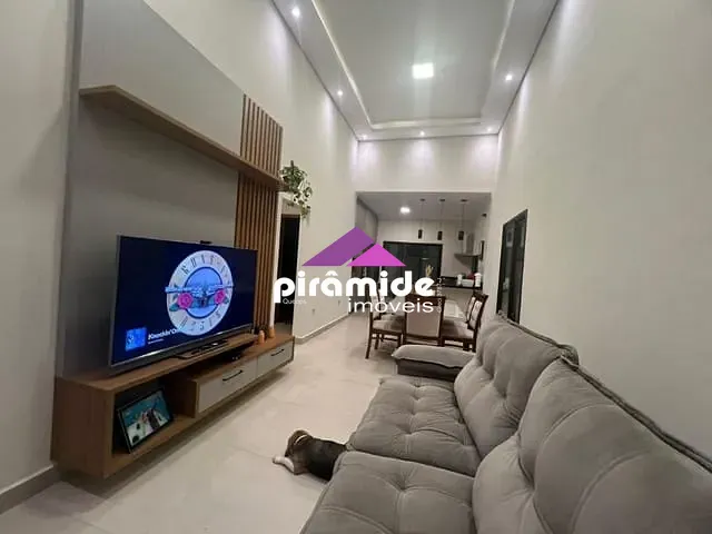 Casa com 250m² 3 quartos e 2 banheiros, à venda, no bairro Residencial Alta Vista 1 em Caçapava
