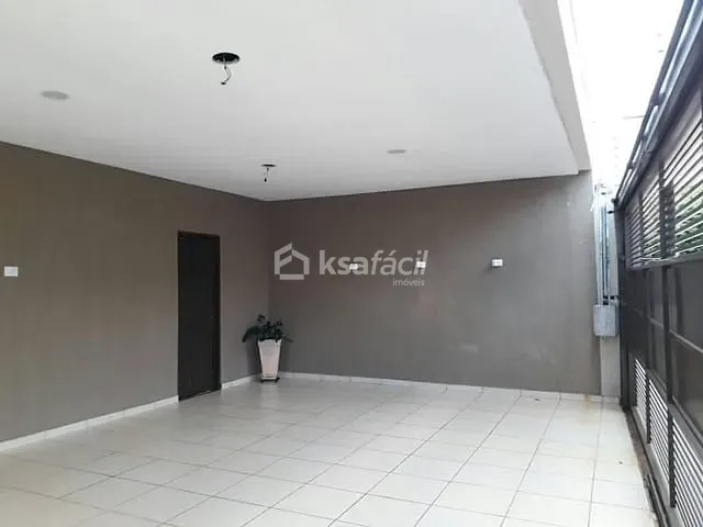Casa com 360m² 2 quartos e 1 banheiro, à venda, no bairro Jardim Nhanhá em Campo Grande