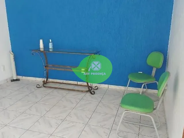 Casa com 195m² 1 quarto e 2 banheiros, à venda ou para alugar, no bairro Jardim Vergueiro em Sorocaba