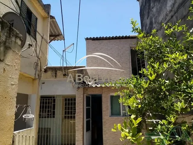 Casa com 250m² 5 quartos e 5 banheiros, à venda, no bairro Rochdale em Osasco