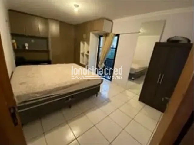 Casa 3 quartos e 4 banheiros, à venda, no bairro Jardim Tropical em Londrina