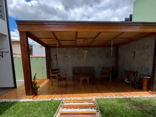 Casa com 562m² 3 quartos e 3 banheiros, à venda, no bairro Condominio Residencial Real Ville em Pindamonhangaba