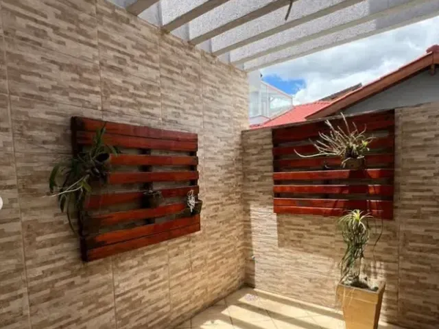 Casa com 562m² 3 quartos e 3 banheiros, à venda, no bairro Condominio Residencial Real Ville em Pindamonhangaba
