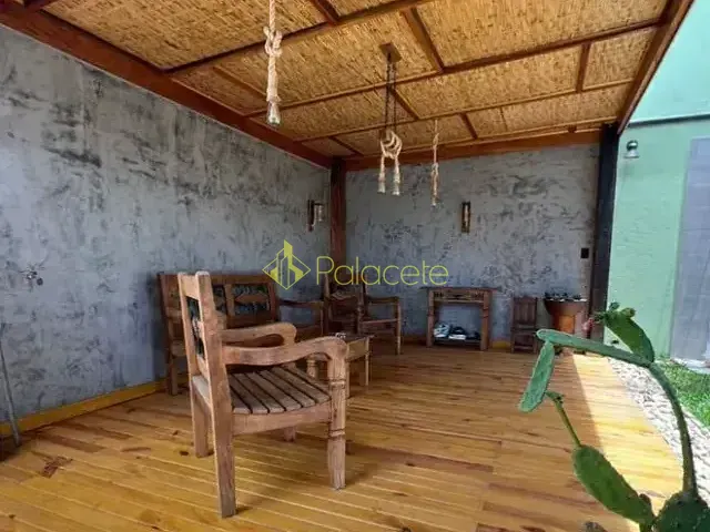 Casa com 562m² 3 quartos e 3 banheiros, à venda, no bairro Condominio Residencial Real Ville em Pindamonhangaba