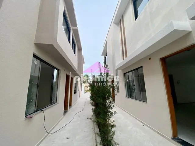Casa com 84m² 2 quartos e 1 banheiro, à venda, no bairro Pontal de Santa Marina em Caraguatatuba