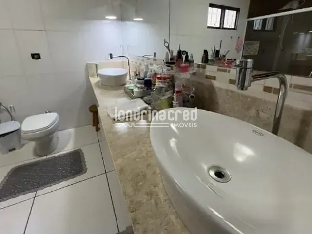 Casa com 1200m² 5 quartos e 7 banheiros, à venda, no bairro Condominio Rivieira do Nascente em Alvorada do Sul