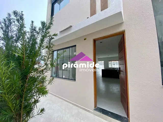 Casa com 85m² 2 quartos e 3 banheiros, à venda, no bairro Pontal de Santa Marina em Caraguatatuba