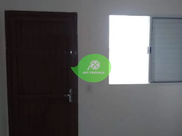 Casa com 100m² 2 quartos e 1 banheiro, à venda, no bairro Vila Helena em Sorocaba