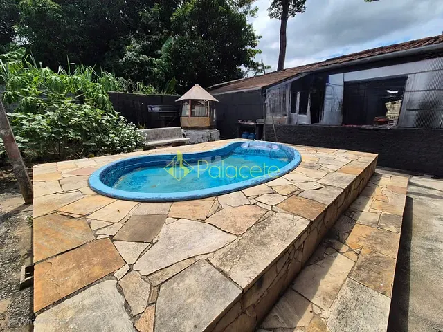 Casa com 265m² 3 quartos e 2 banheiros, à venda, no bairro Vila Prado em Roseira