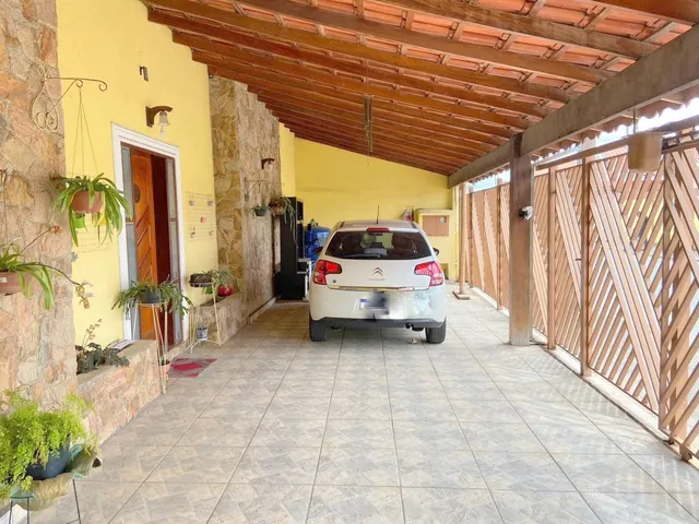 Casa com 297m² 3 quartos e 2 banheiros, à venda, no bairro Conjunto Habitacional Terra dos Ipês II (Fase II) em Pindamonhangaba