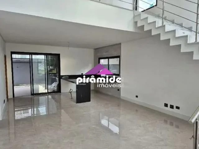 Casa com 250m² 4 quartos e 5 banheiros, à venda, no bairro Floresta em São José dos Campos
