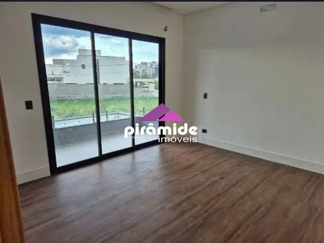 Casa com 250m² 4 quartos e 5 banheiros, à venda, no bairro Floresta em São José dos Campos