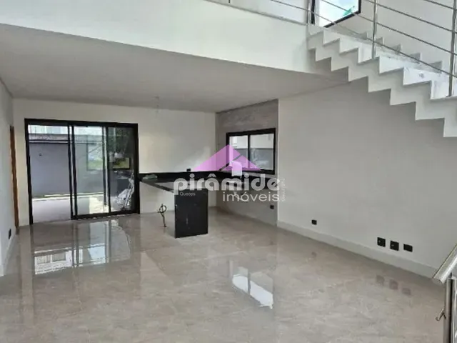 Casa com 250m² 4 quartos e 5 banheiros, à venda, no bairro Floresta em São José dos Campos