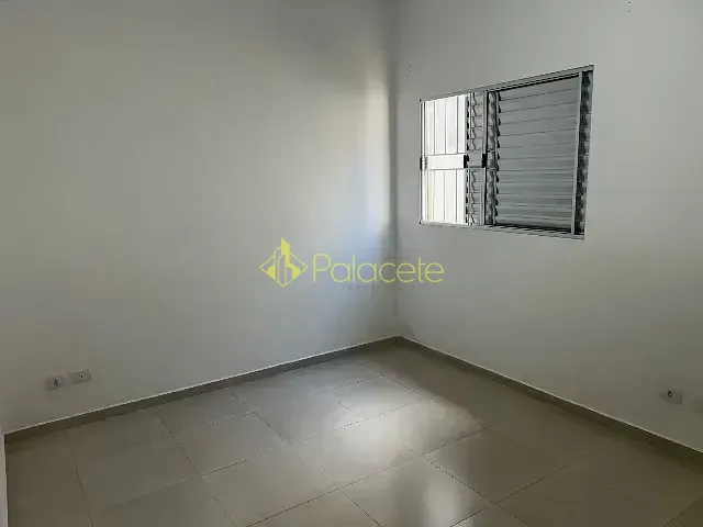 Casa com 125m² 2 quartos e 1 banheiro, à venda, no bairro Residencial Mantiqueira em Pindamonhangaba