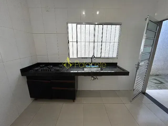 Casa com 125m² 2 quartos e 1 banheiro, à venda, no bairro Residencial Mantiqueira em Pindamonhangaba