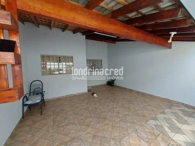 Casa com 126m² 2 quartos e 2 banheiros, à venda, no bairro Jardim do Leste em Londrina
