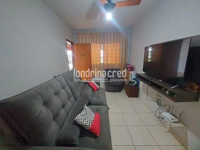 Casa com 126m² 2 quartos e 2 banheiros, à venda, no bairro Jardim do Leste em Londrina