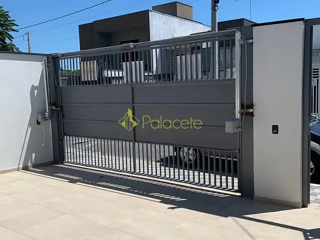Casa com 176m² 3 quartos e 2 banheiros, à venda, no bairro Loteamento Santa Clara em Pindamonhangaba