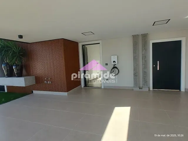 Casa com 308m² 3 quartos e 3 banheiros, à venda, no bairro Floresta em São José dos Campos