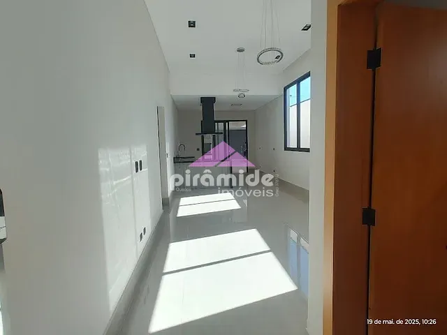Casa com 308m² 3 quartos e 3 banheiros, à venda, no bairro Floresta em São José dos Campos