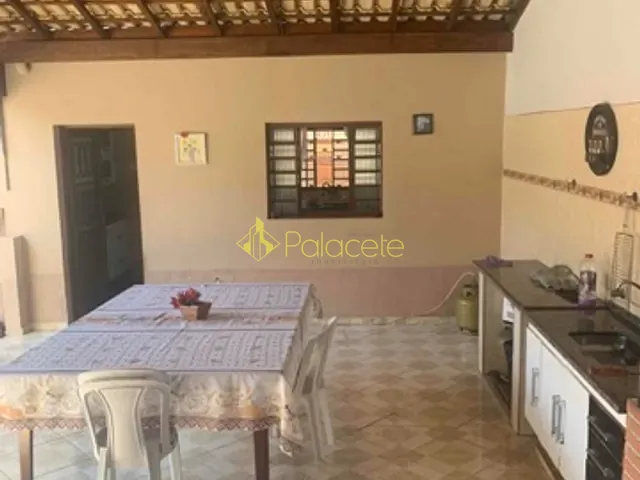 Sobrado com 300m² 5 quartos e 4 banheiros, à venda, no bairro Residencial Campo Belo em Pindamonhangaba