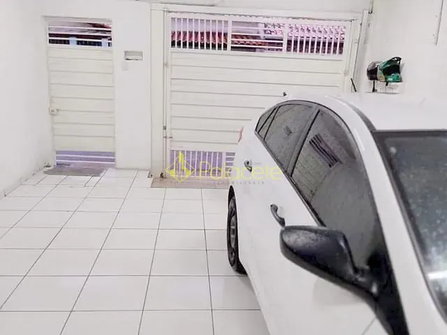 Casa 3 quartos e 2 banheiros, à venda, no bairro Chácara Tropical em Potim