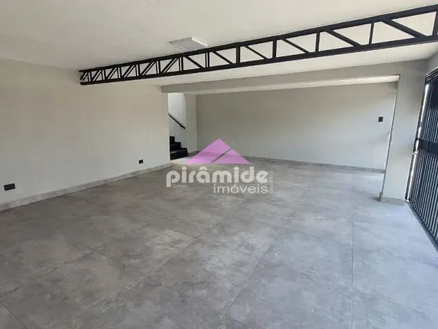Casa com 250m² 3 quartos e 5 banheiros, à venda, no bairro Bosque dos Eucaliptos em São José dos Campos